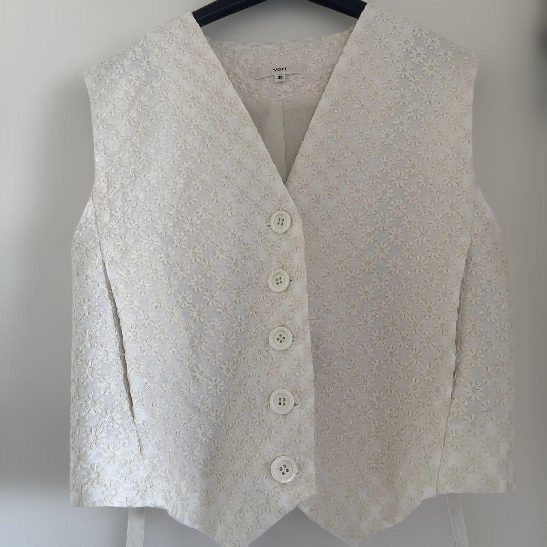 yori ヨリ フラワー刺繍ミニジレ36