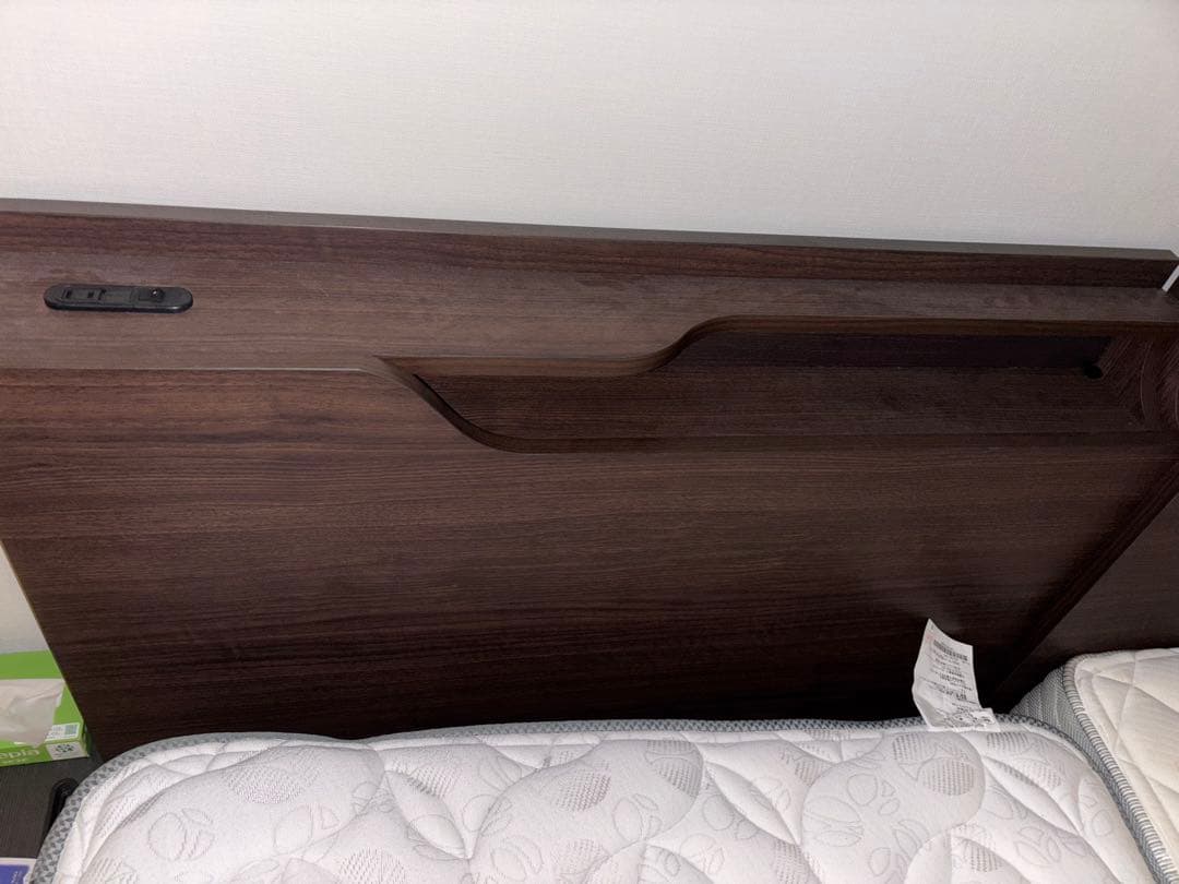 シングルベッドフレーム ダークブラウン　送料込み
