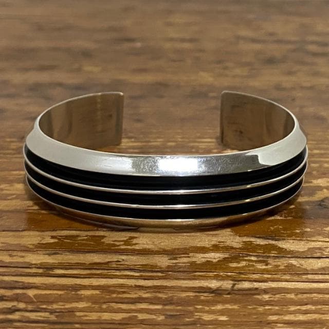 Navajo ナバホ TOM HAWK トムホーク 3ライン バングル 16mm