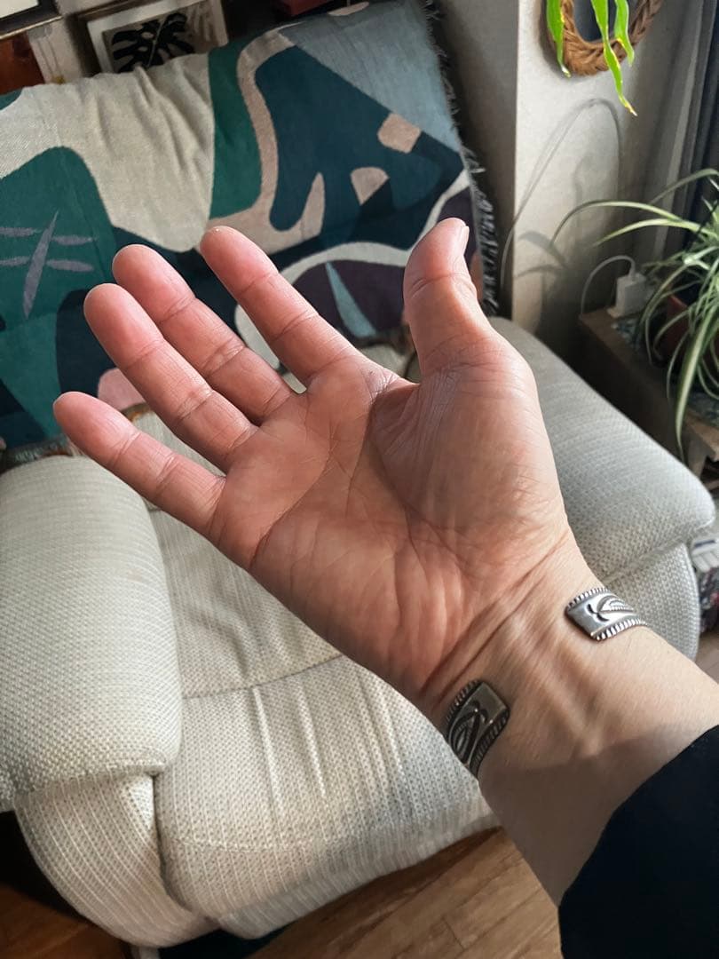 【ナバホ族】インディンジュエリー バングル 刻印入り ケース付き アクセサリー