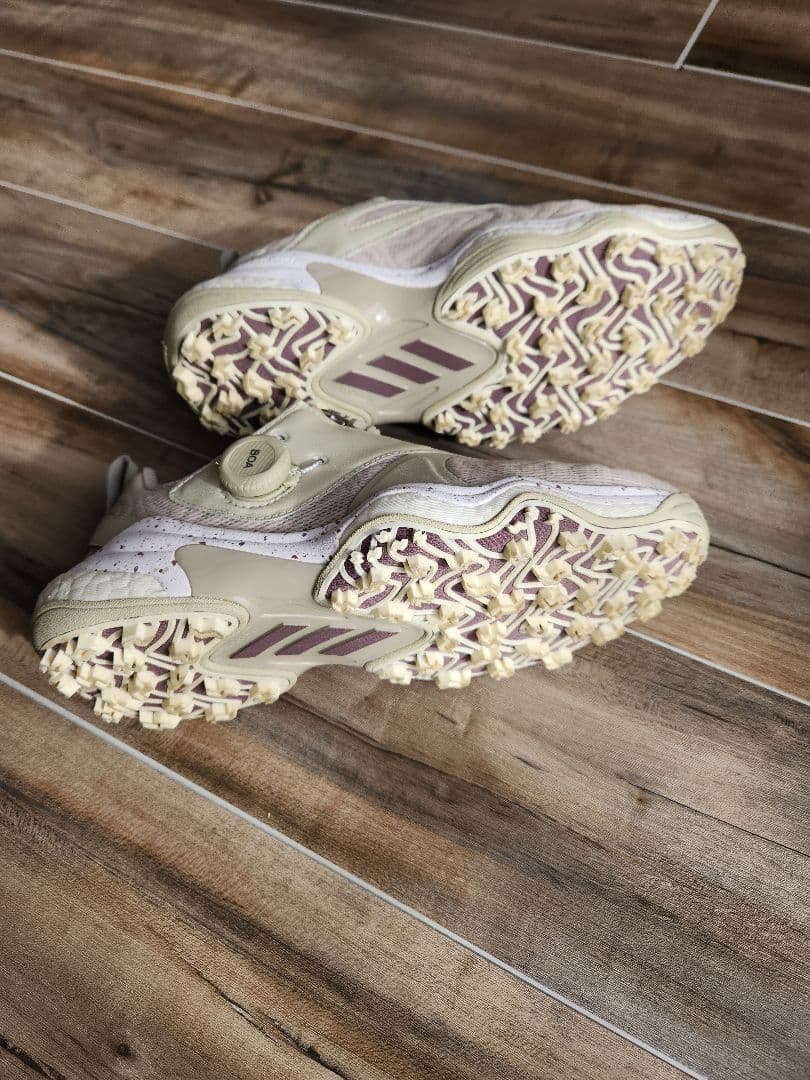 adidas BOOST ベージュ シューズ(女性用)