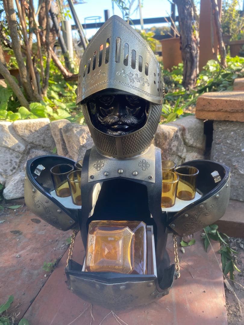 NIKKA　ニッカウィスキー　アンティーク　西洋甲冑騎士　鎧兜