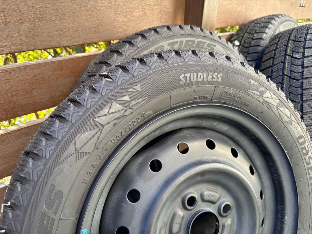 【4本】未使用　トーヨー GIZ2 155/65R14 スタッドレス ホイール付