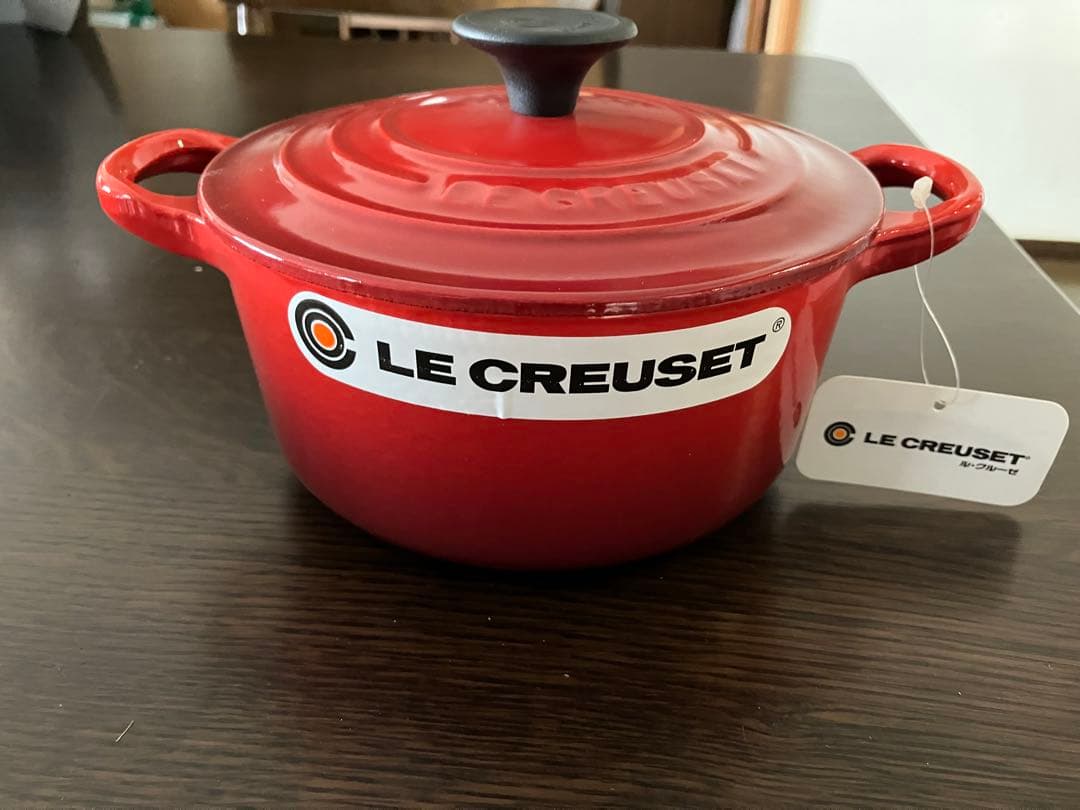 【未使用品】ル・クルーゼ　ココット・ロンド　チェリーレッド16cm