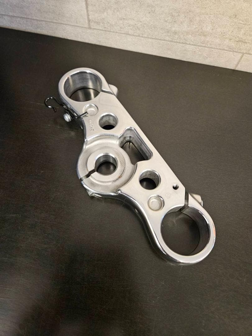 フォークランプ