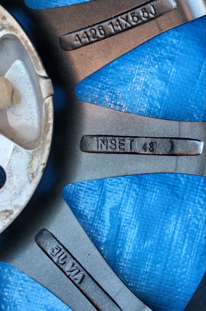 送料込み　2022年製　ノーストレックN5 14インチ 4本セット