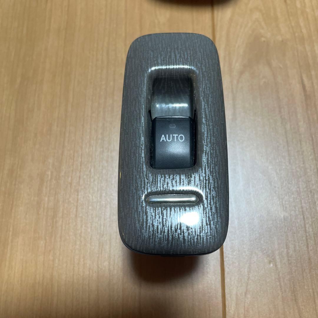 アルファードハイブリッド10系シルバー木目シフトブーツウィンドウパネルATH10