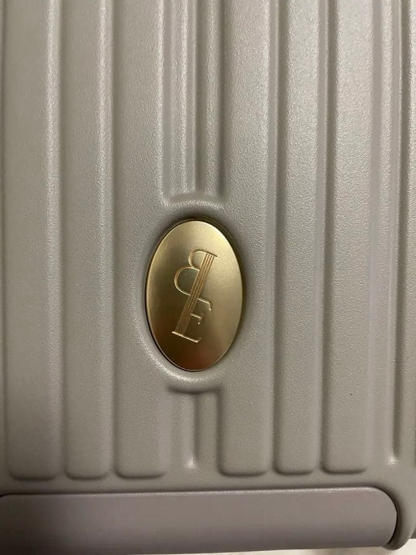 ビビエスト　スーツケース　キャリーケース