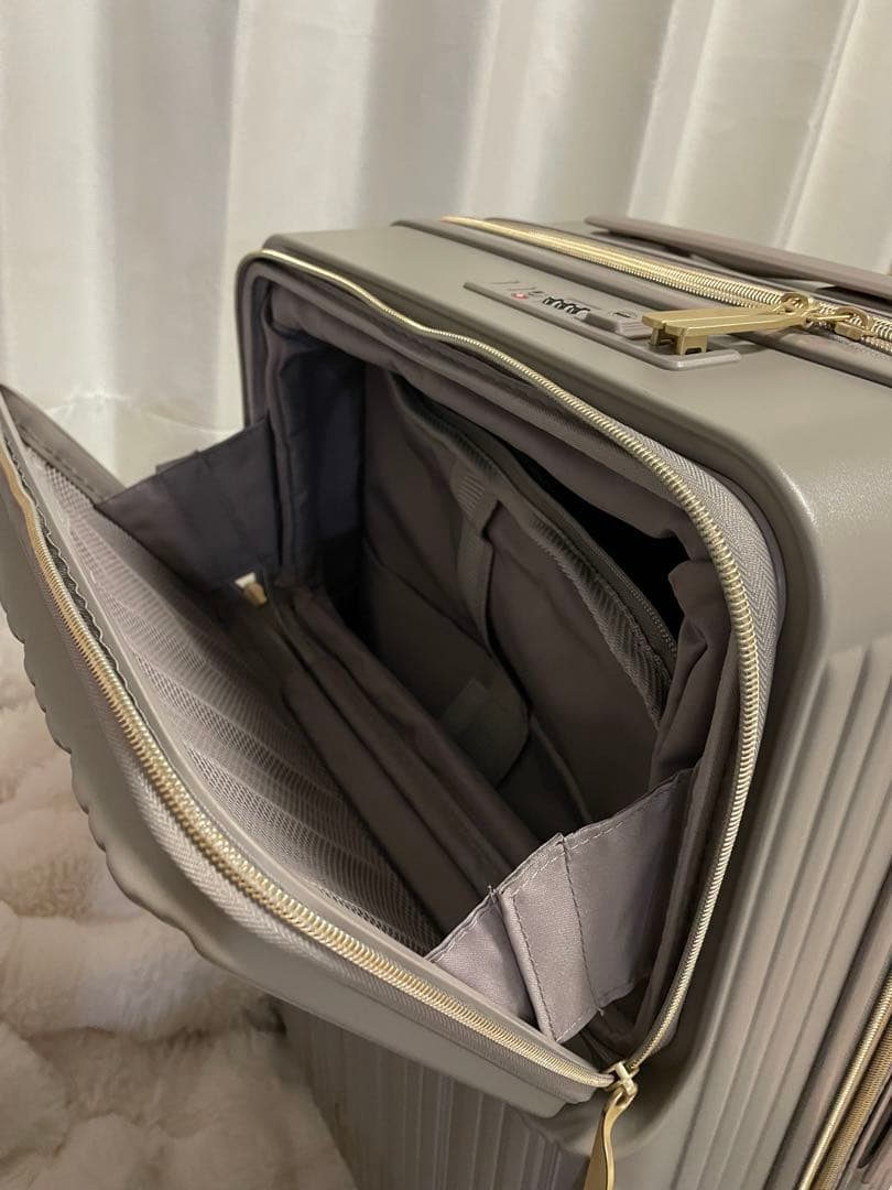 ビビエスト　スーツケース　キャリーケース