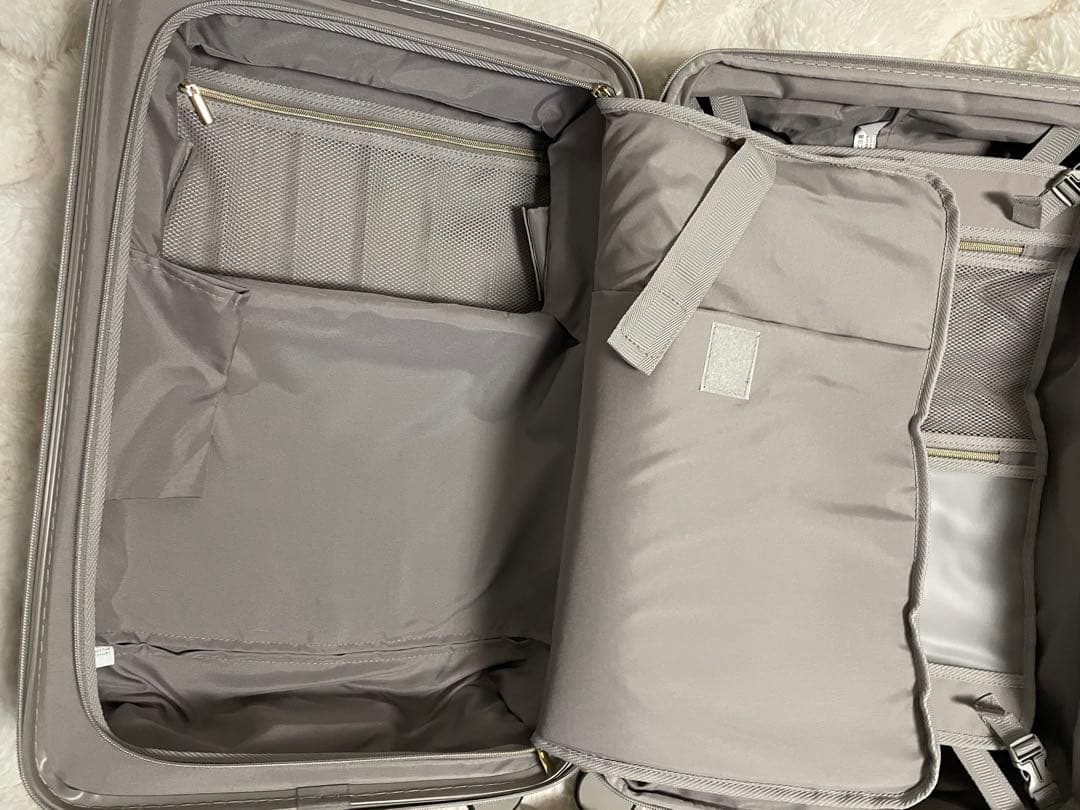 ビビエスト　スーツケース　キャリーケース