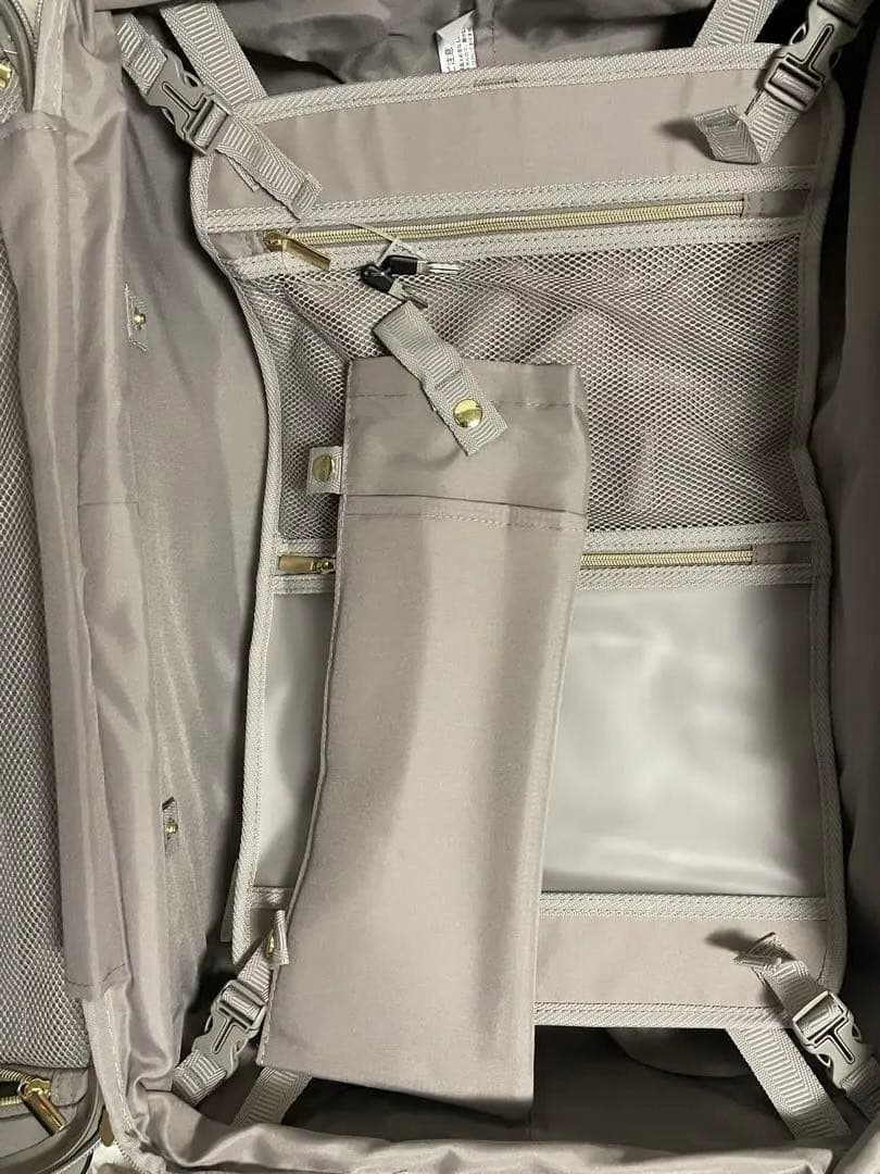 ビビエスト　スーツケース　キャリーケース