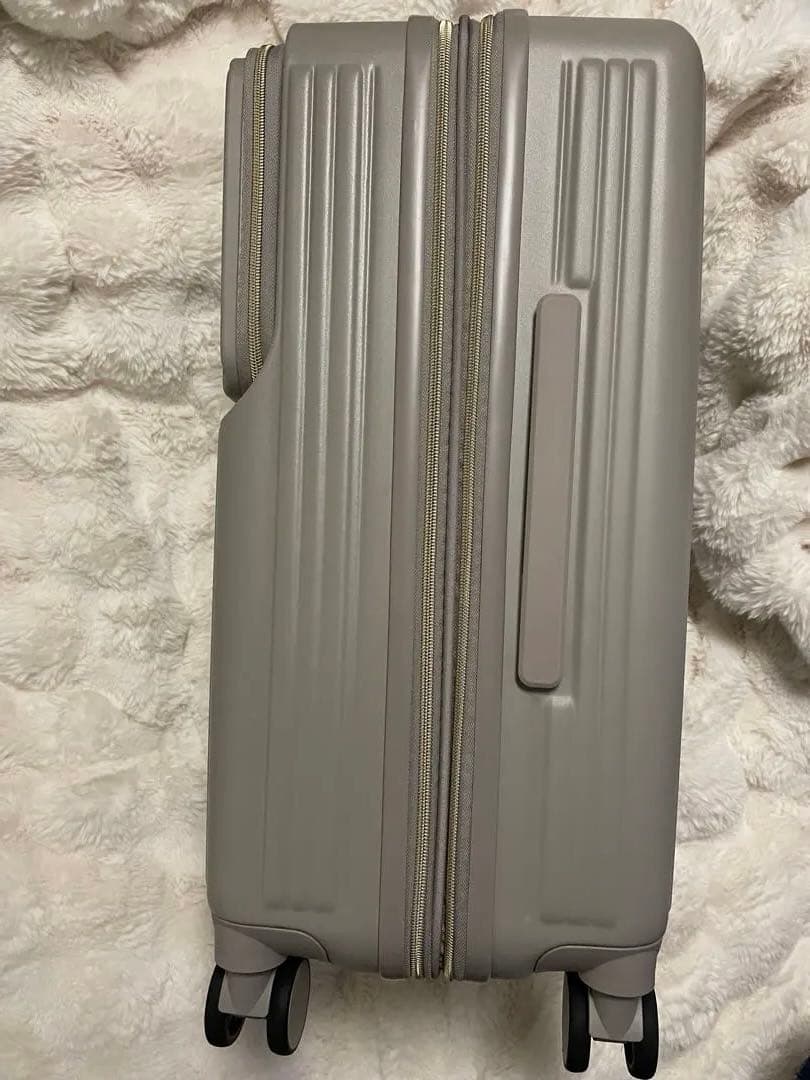 ビビエスト　スーツケース　キャリーケース