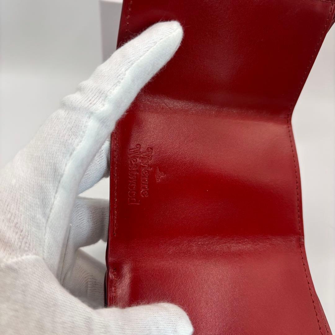 美品　vivienne westwood 三つ折り財布　ブラック　内側レッド