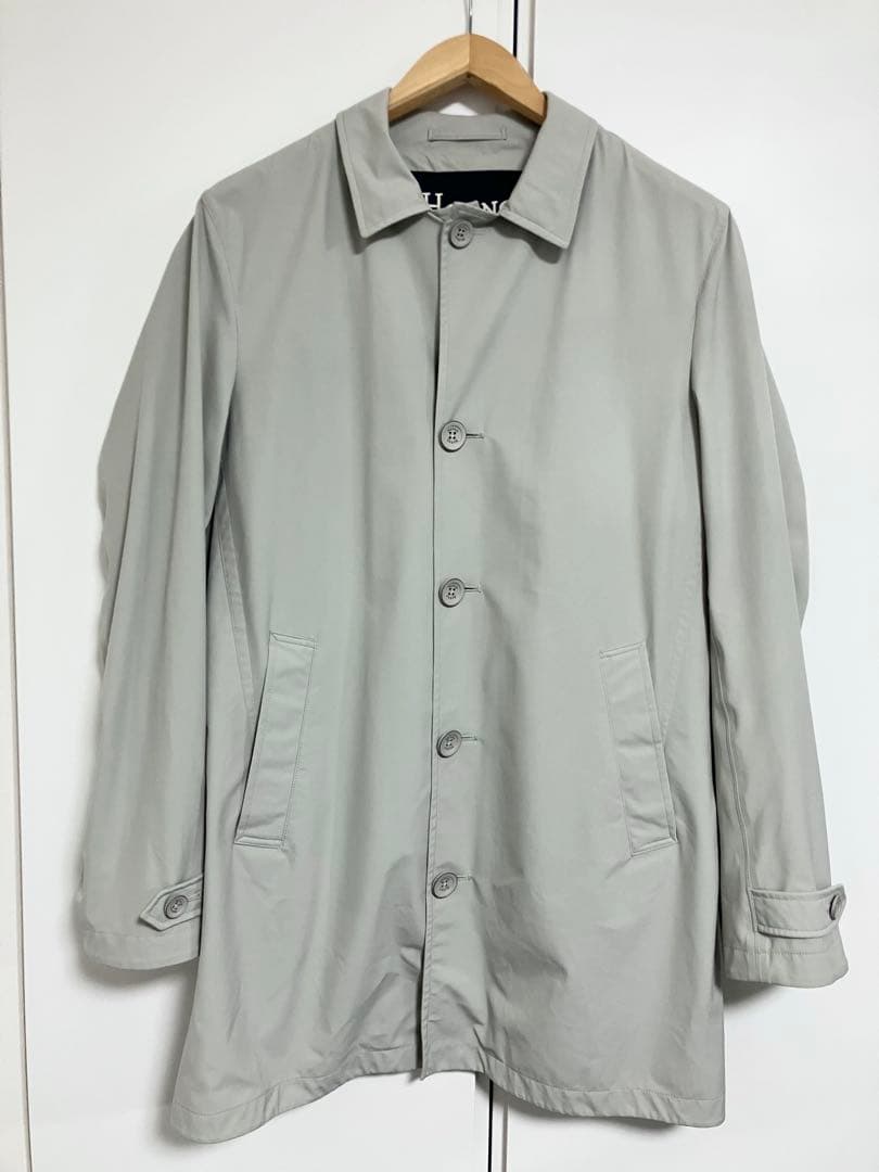 【送料無料】HERNO(ヘルノ) のナイロンステンカラーコート　50サイズ