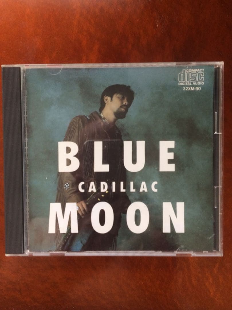 キャデラック　BLUEMOON