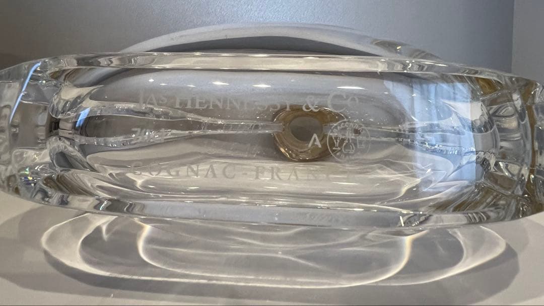 ヘネシー　リシャール　バカラ　空瓶