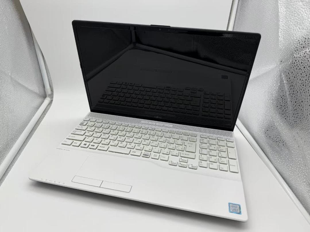 超美品 富士通 第8世代 16GB 新品SSD、HDD Office2021 W