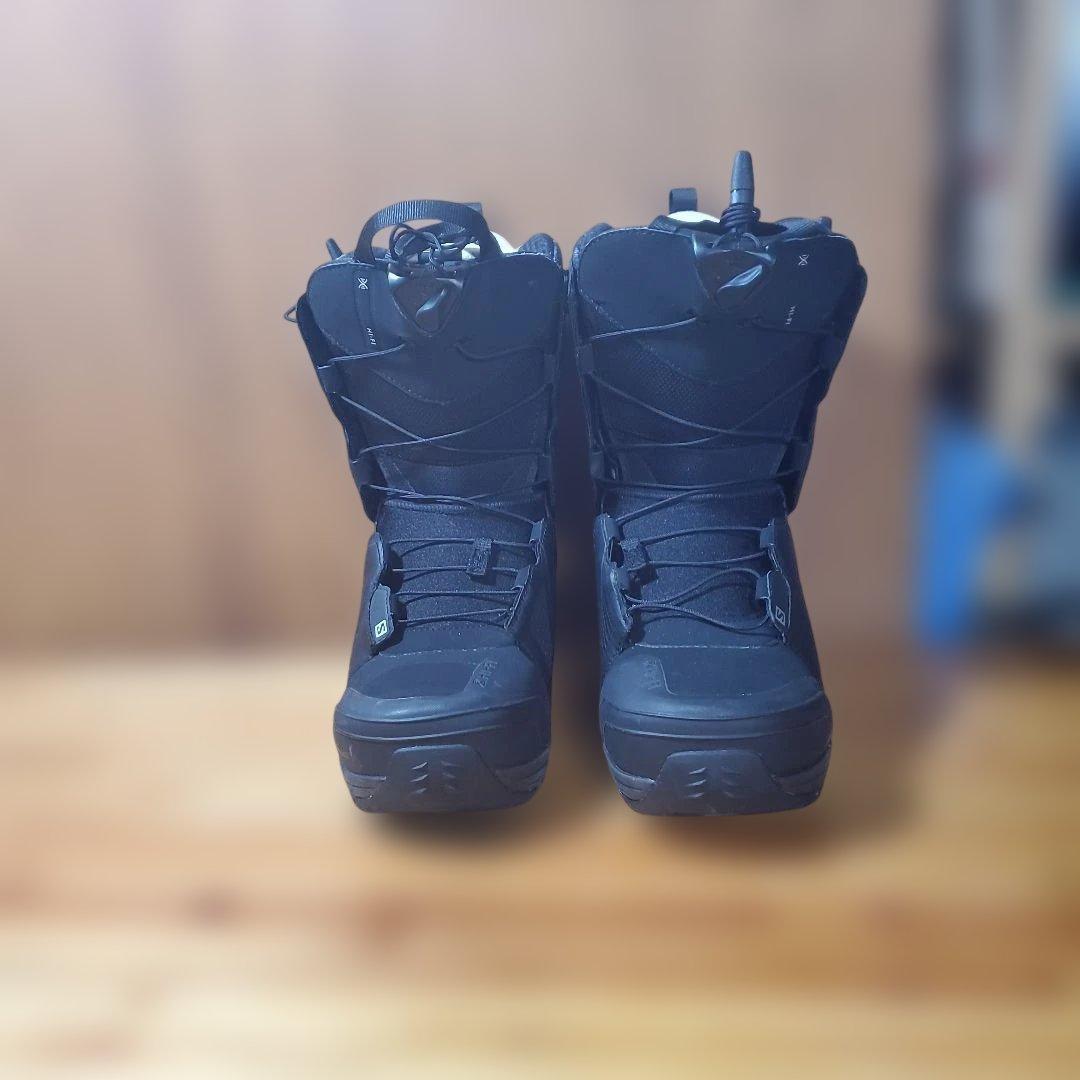 SALOMON スノーボードブーツ 27.5cm! 26119