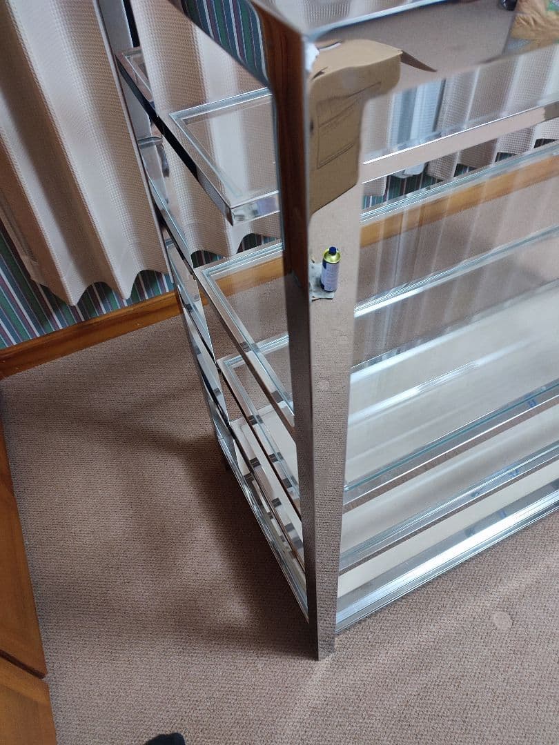 ガラスショーケース　クロームメッキ　高級デパート　什器　ラック　ショーケース　棚