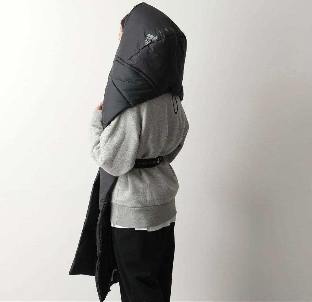 新品未使用　アディダス ステラマッカートニー ブラック　ダウン　マフラー