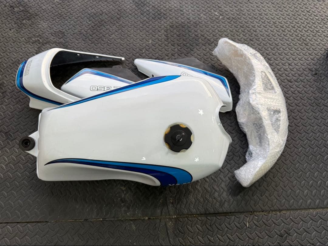 ☆美品☆ RZ250 RZ350 外装セット 白青カラー 4L3 4U0