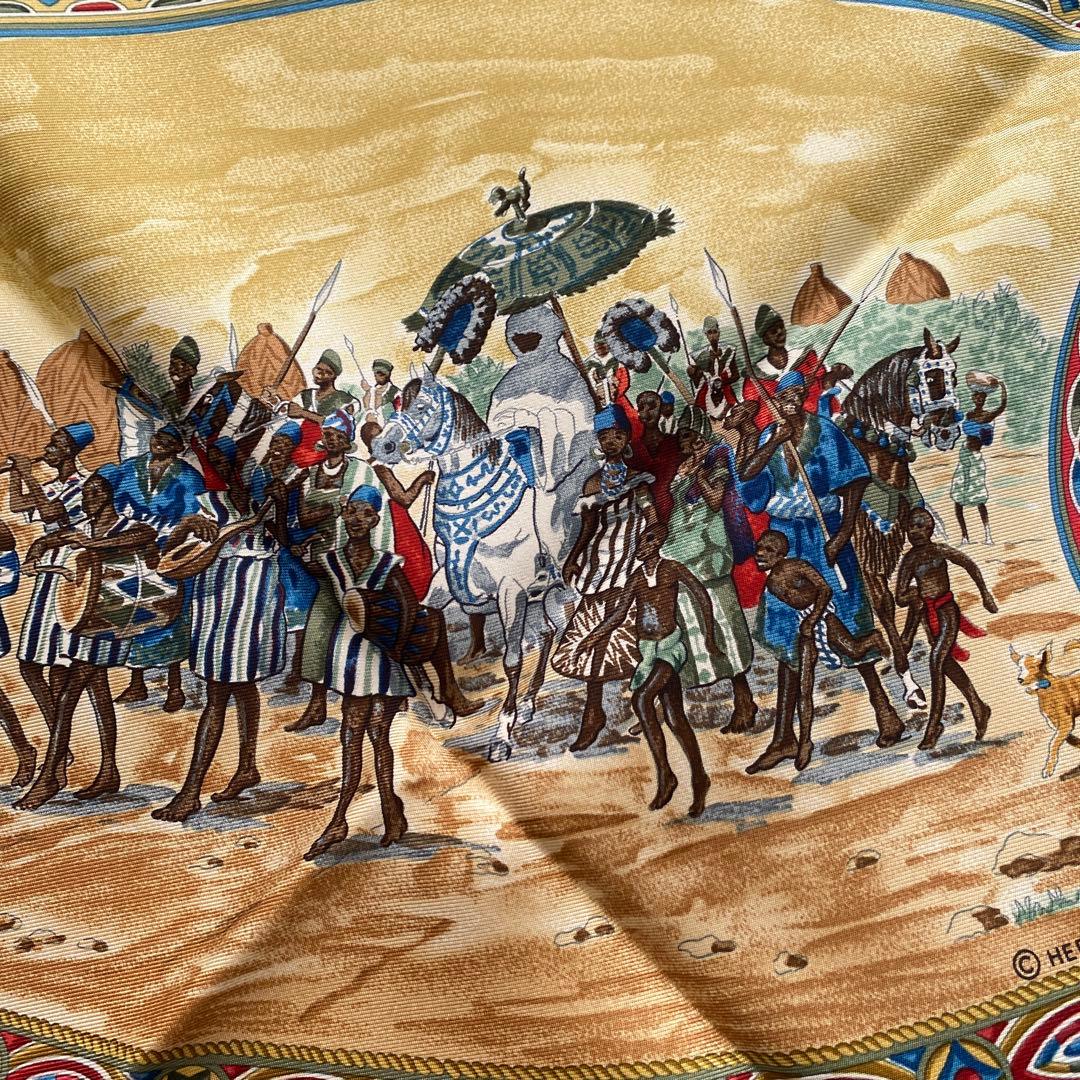 未使用新品　エルメス　HERMES スカーフ　部族柄