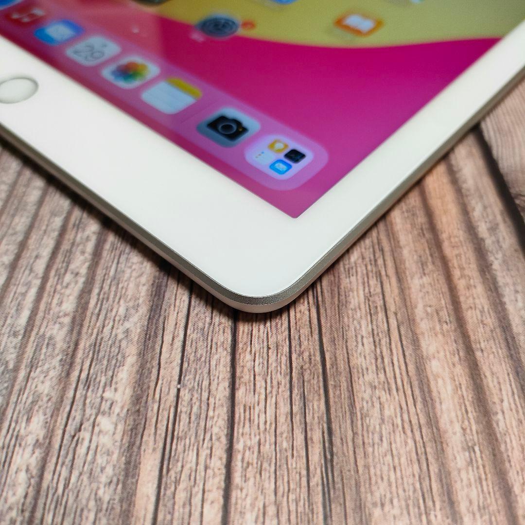 iPad 第6世代 32GB シルバー 美品 バッテリー98%