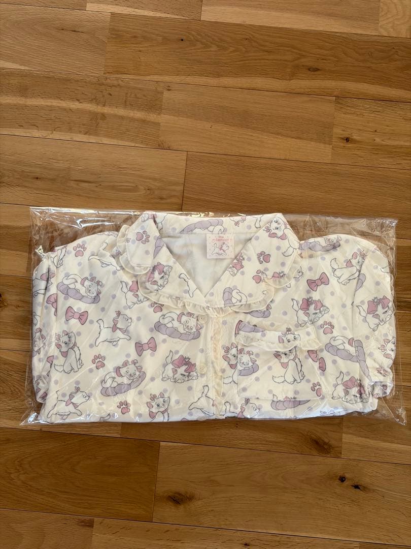 新品スナイデルホーム 上下セットマリー 総柄パジャマシャツ・ロングパンツ