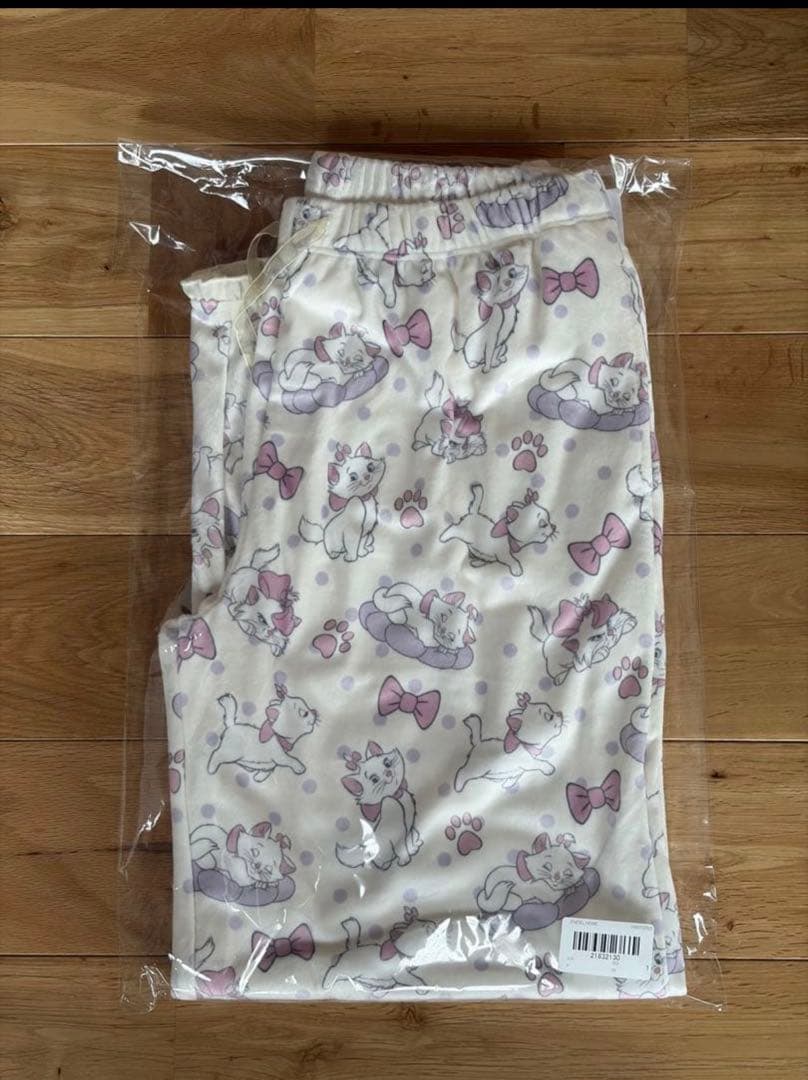 新品スナイデルホーム 上下セットマリー 総柄パジャマシャツ・ロングパンツ