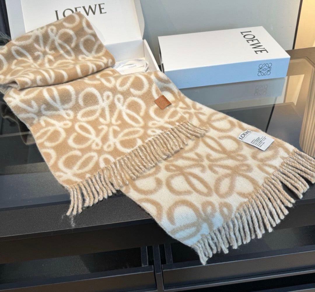 LOEWE アナグラム マフラー ベージュ