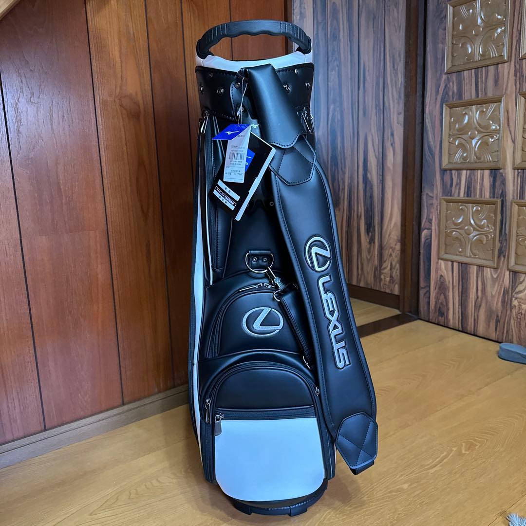 期間限定お値下げ中Lexus キャディバッグ ブラック/ホワイト