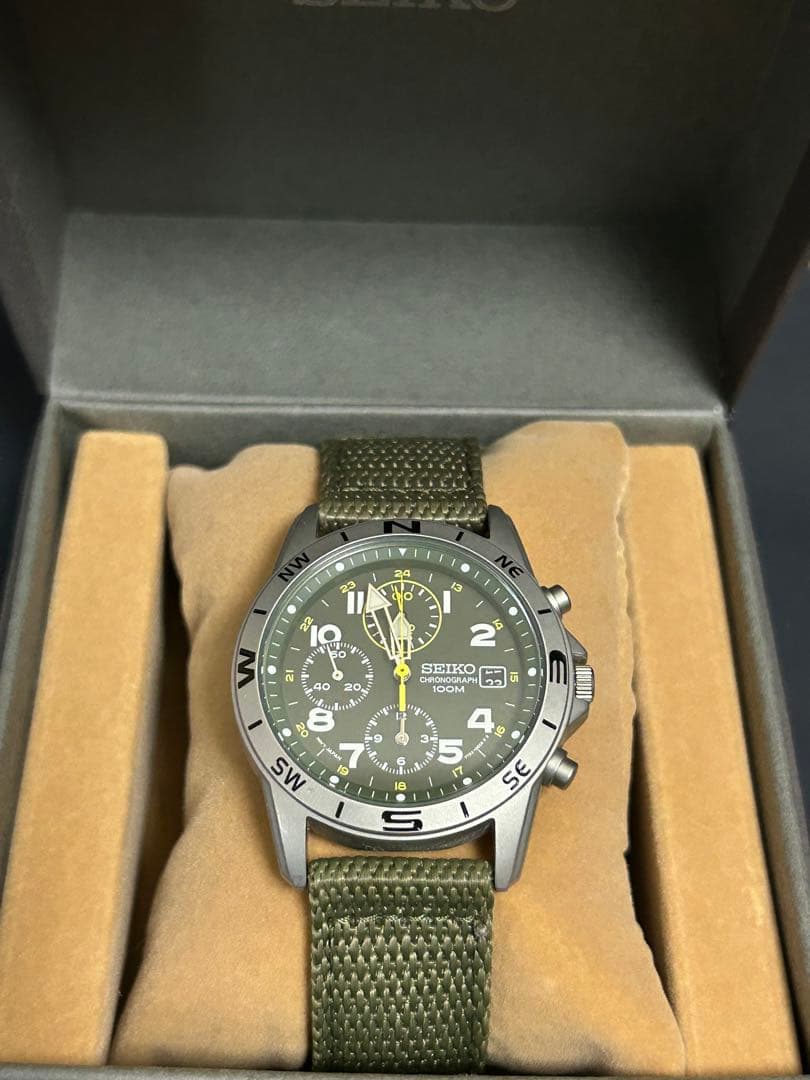 SEIKO セイコー クォーツ クロノグラフ SND377R