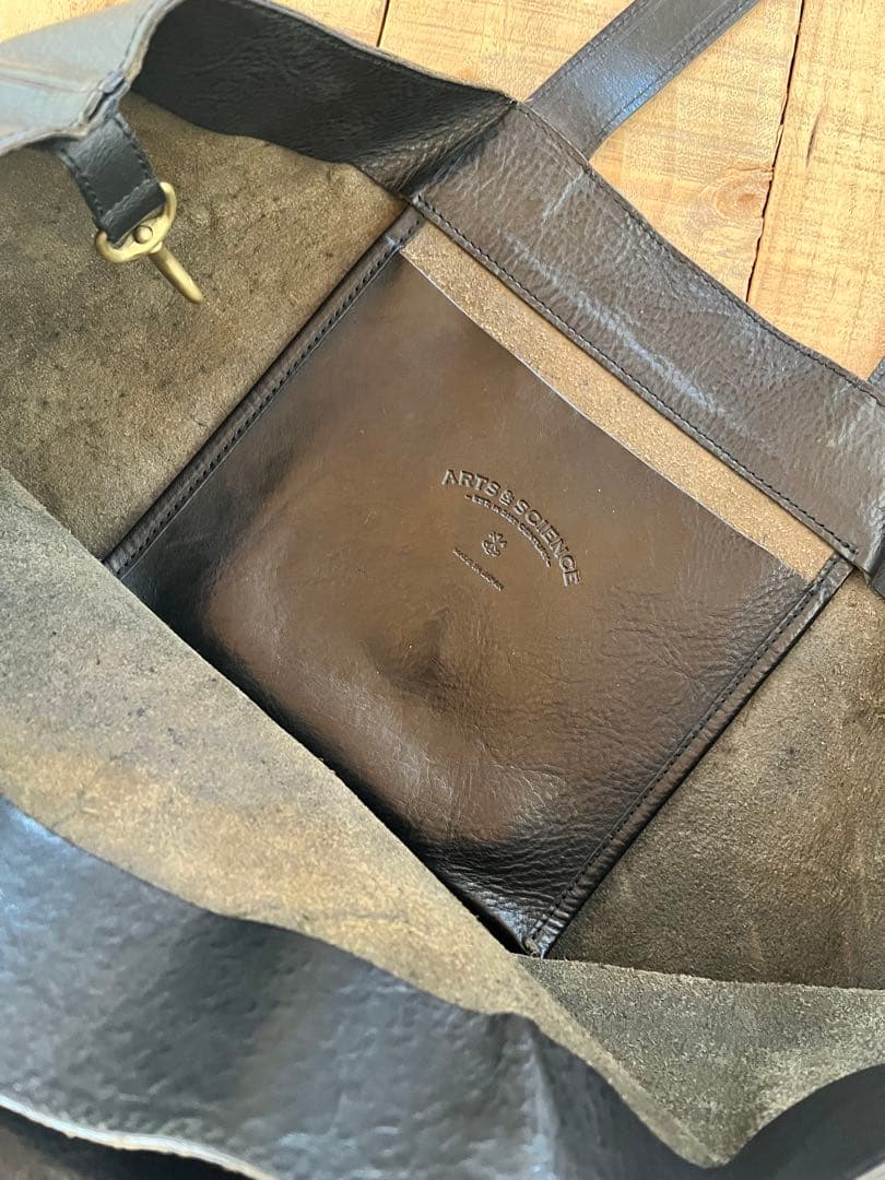 ARTS&SCIENCE レザートートバッグ 大きめユニセックス guidi好き