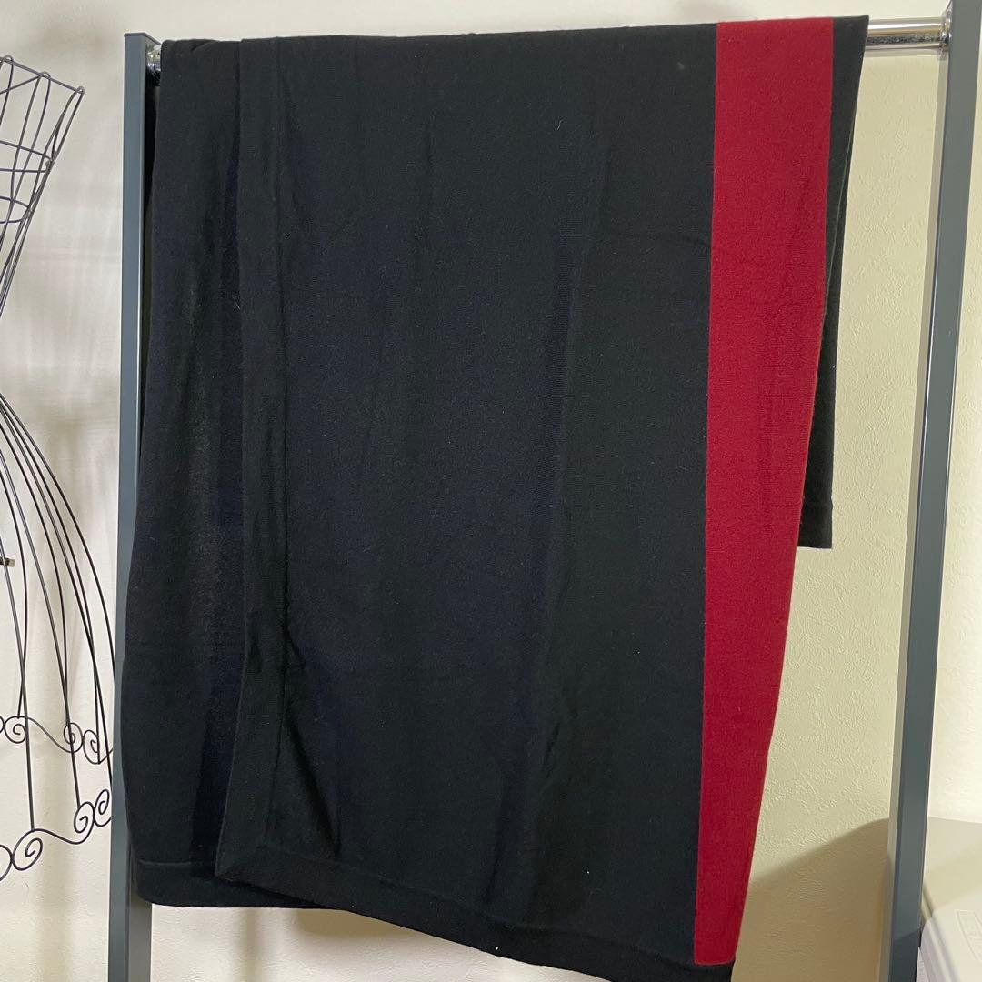 S*A様 CHANEL ストライプ 超大判ブランケット 黒/赤