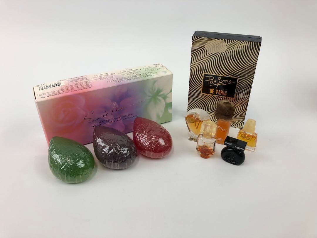 N*7様 シャネル・ディオール・ブルガリ・ヴィトン・イヴサンローラン他　香水まと