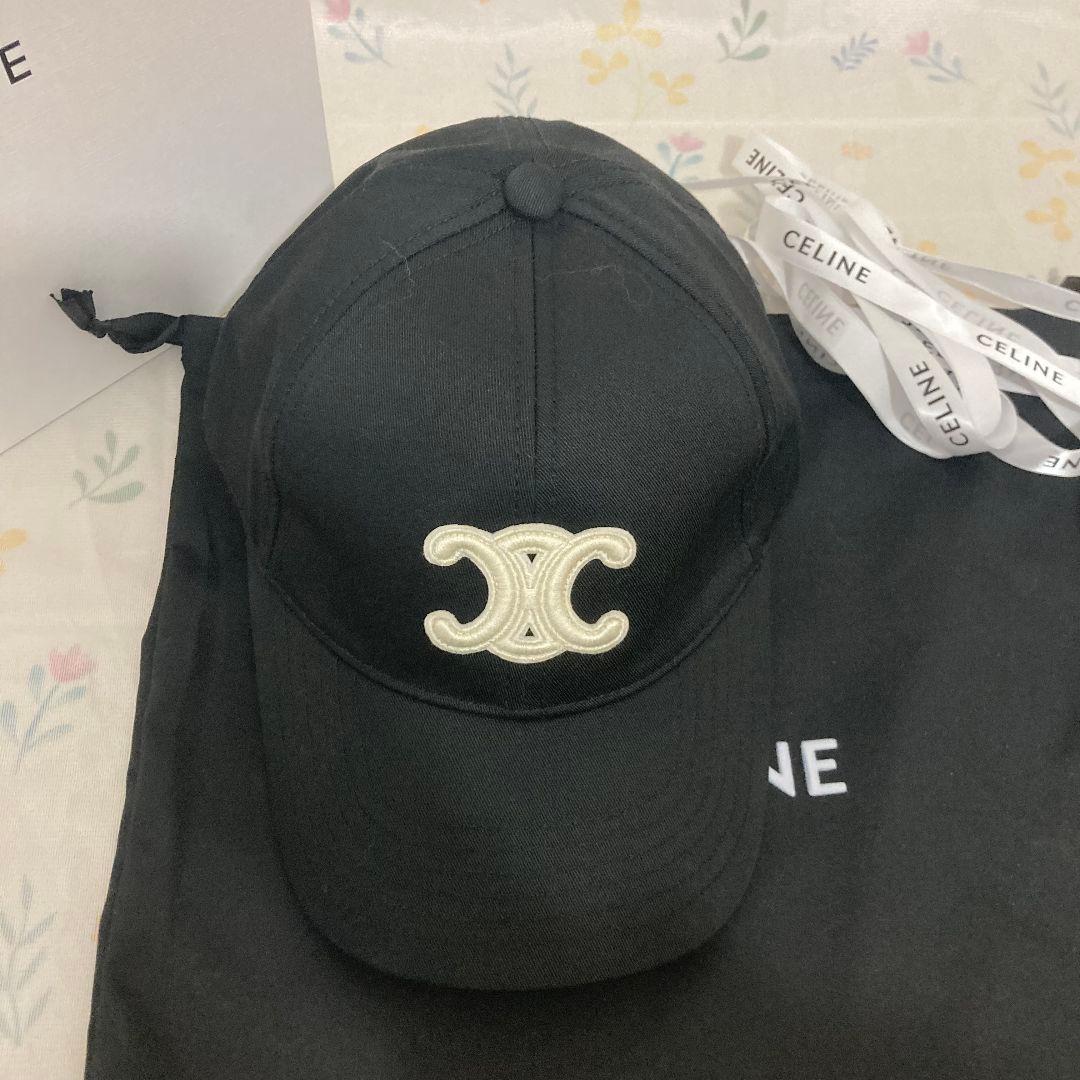 CELINE トリオンフ　キャップ　ブラック