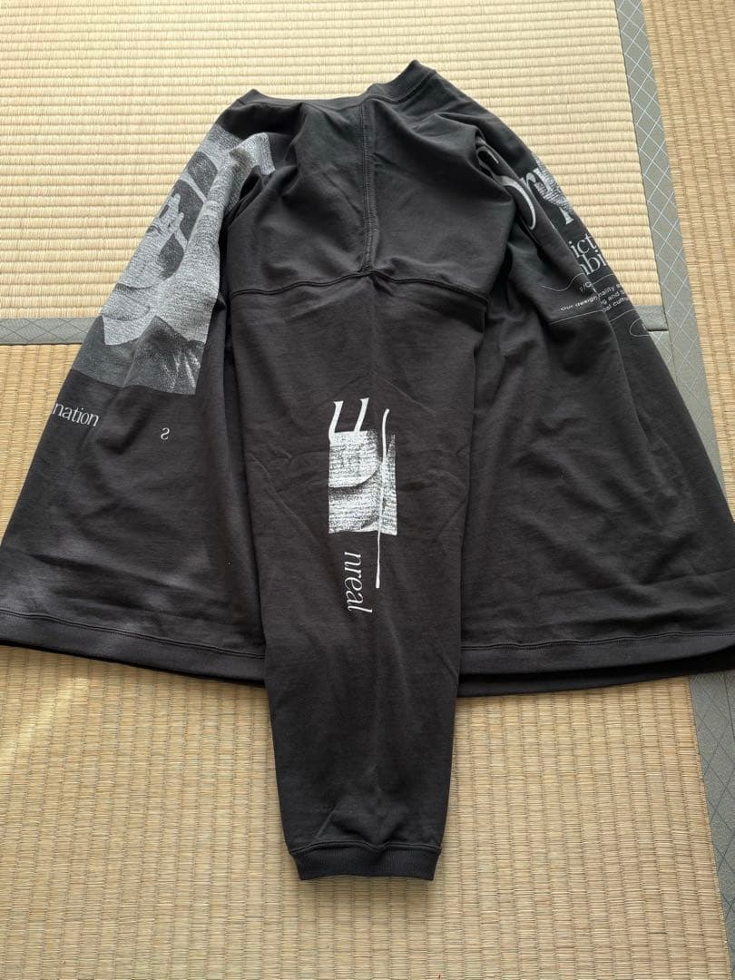 F/CE. 榎本マリコとのコラボ　プリントロングスリーブTシャツ