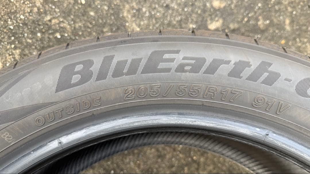 25年製ヨコハマBluEarth-GT 205/55R17 4本セット
