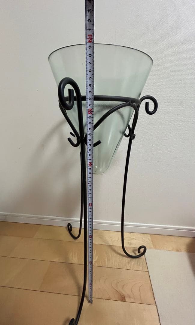 ガラスとアイアンのコーン型スタンド 約70cm