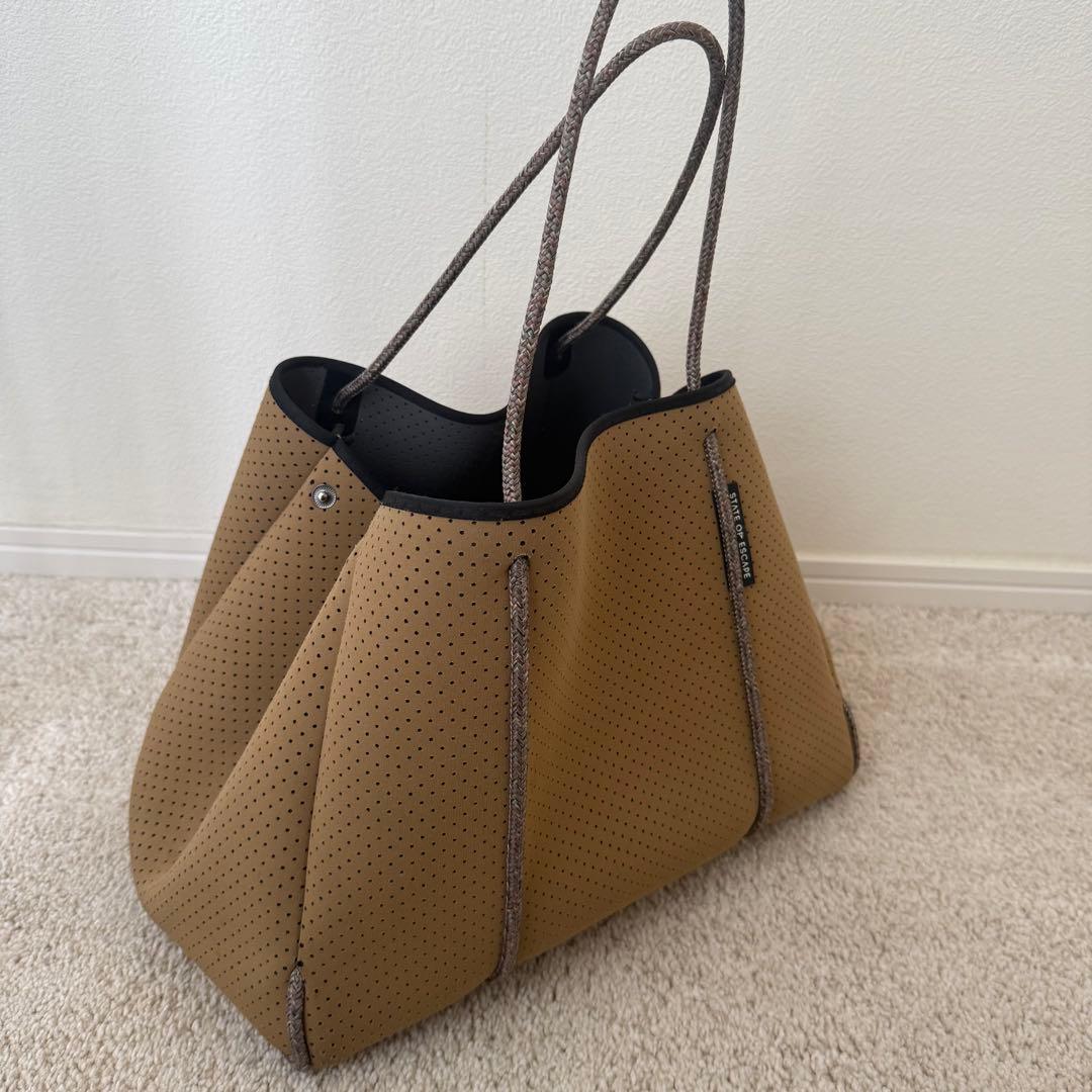 バッグ STATE OF ESCAPE ESCAPE CARRYALL TOTE M