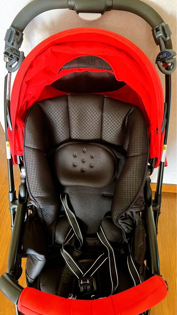 【お値下げ中♪】アップリカ　Aprica 折りたたみ式 ベビーカー　ラクーナ