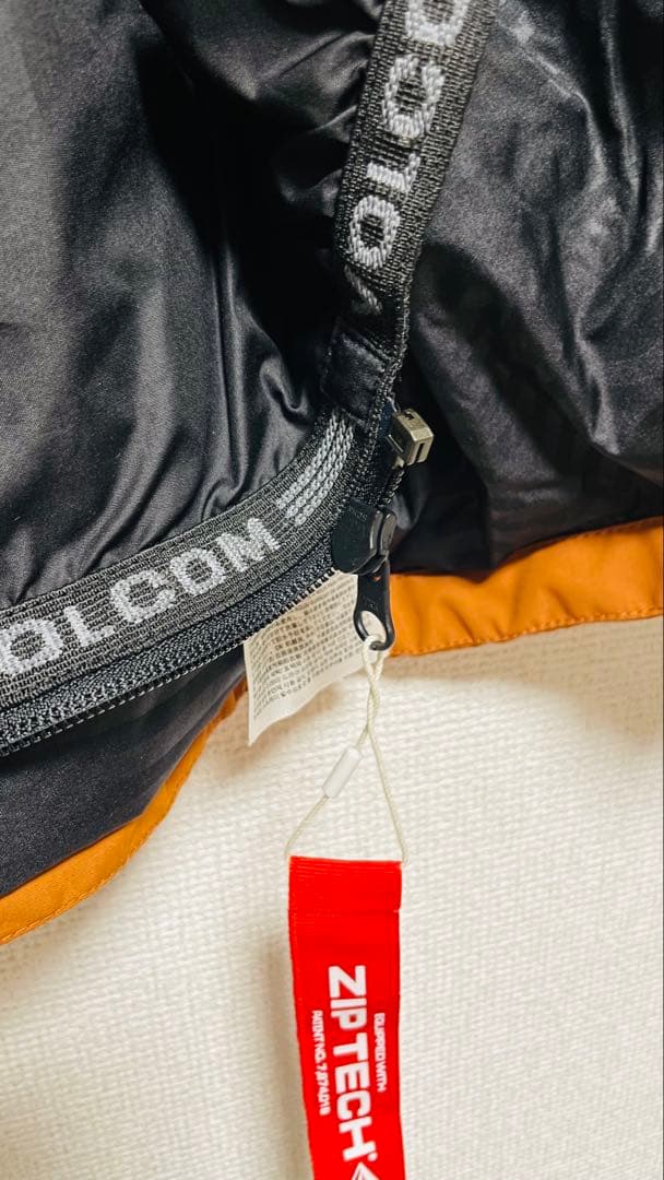 【新品未使用】◇ボルコム◇ウェア・メンズ・レディース・サイズ：L