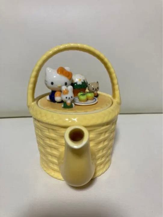 sanrio ハローキティ デコレーションポット 急須 陶器