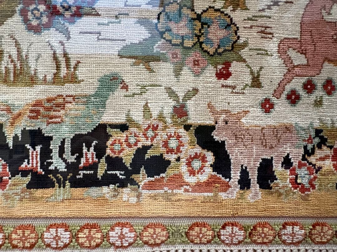 スチファ　タペストリー　ペルシャ絨毯