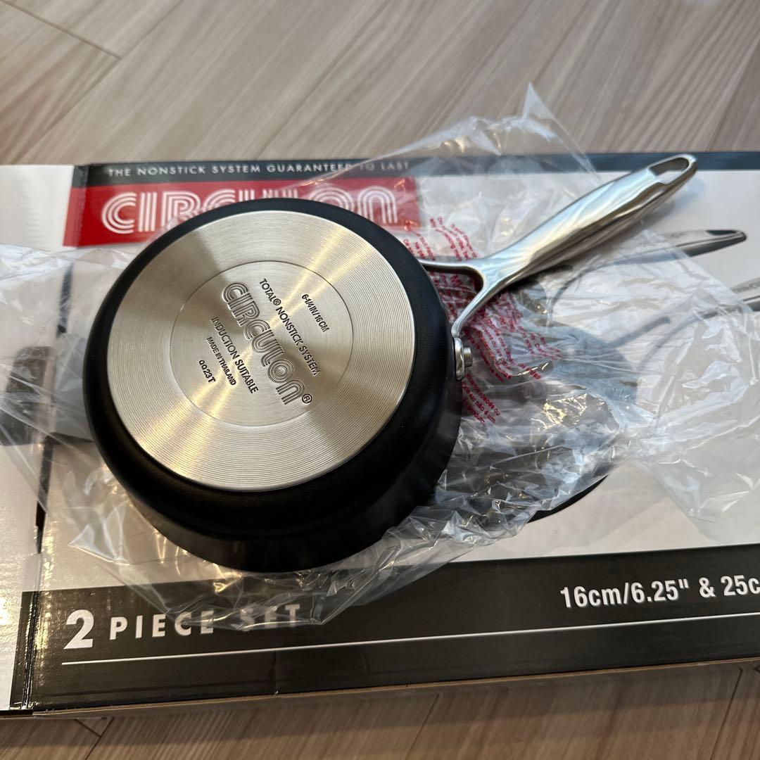 サーキュロン フライパン2個セット ガラス蓋付き