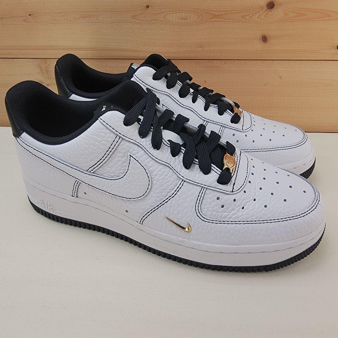 ナイキ ウィメンズ エアフォース1 '07 ミニジュエル 24.5cm