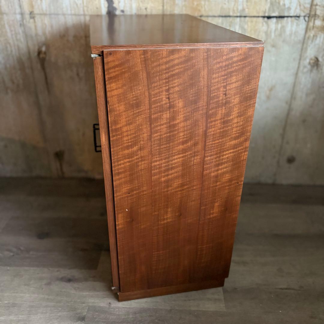 ヴィンテージ　レコードキャビネット　クラシック　約240枚収納可能