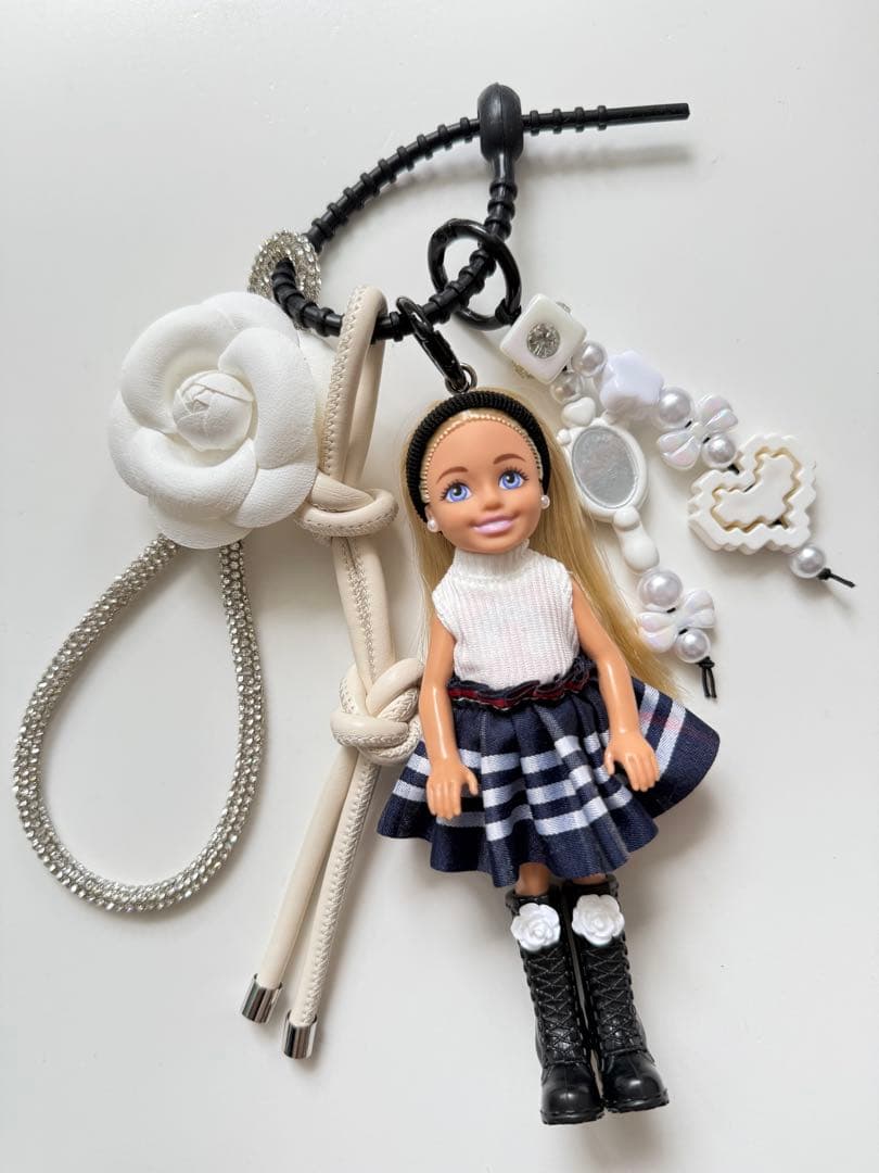 バービーキーホルダー　バービードールチャーム　Barbie チェルシーチャーム
