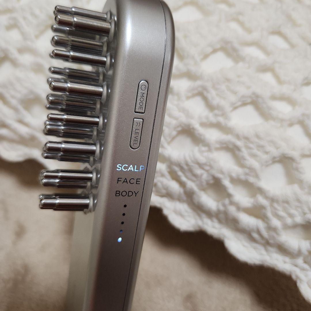 値下げしました！SALONIA サロニア EMSリフトブラシ