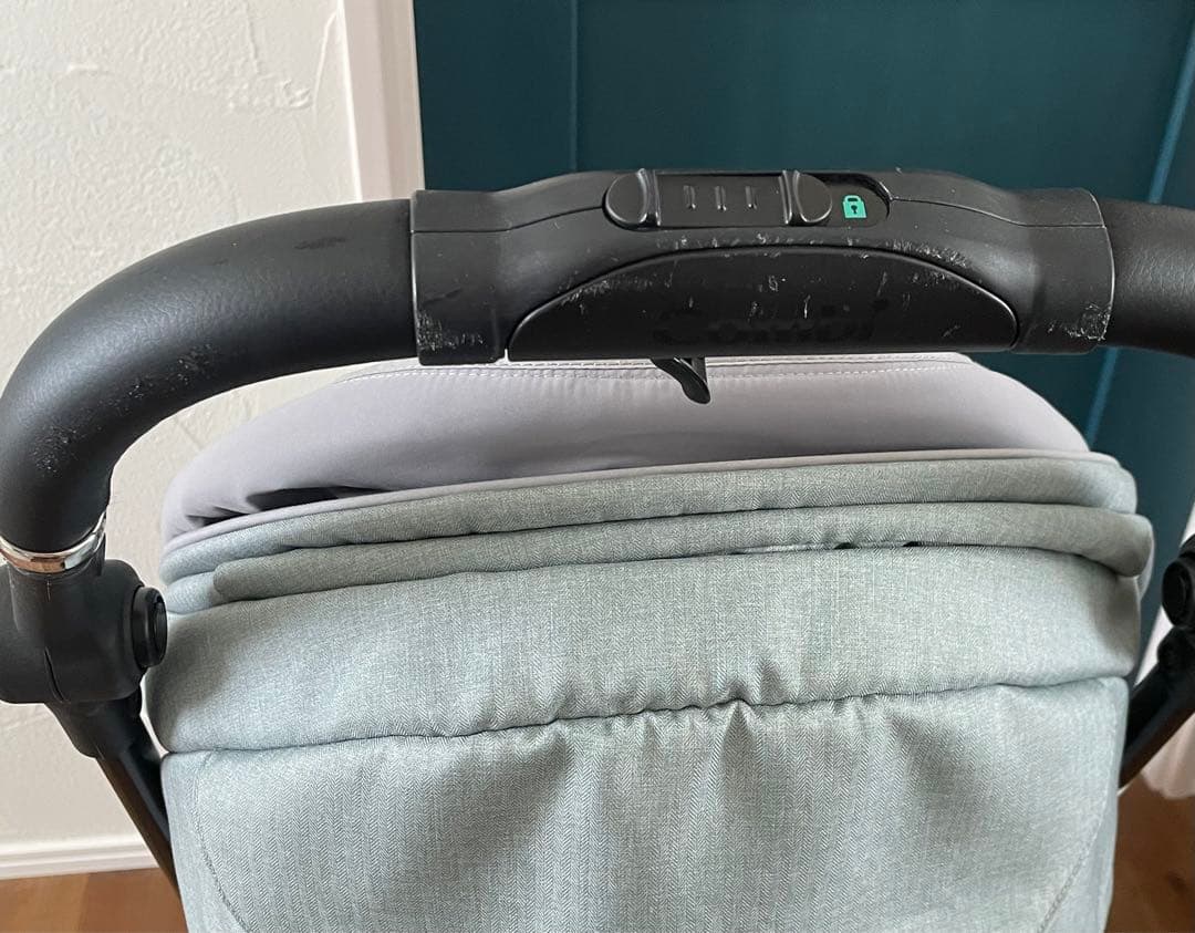 M*.様 おまけ付！美品！コンビ　スゴカルminimo ベビーカー トイホルダー